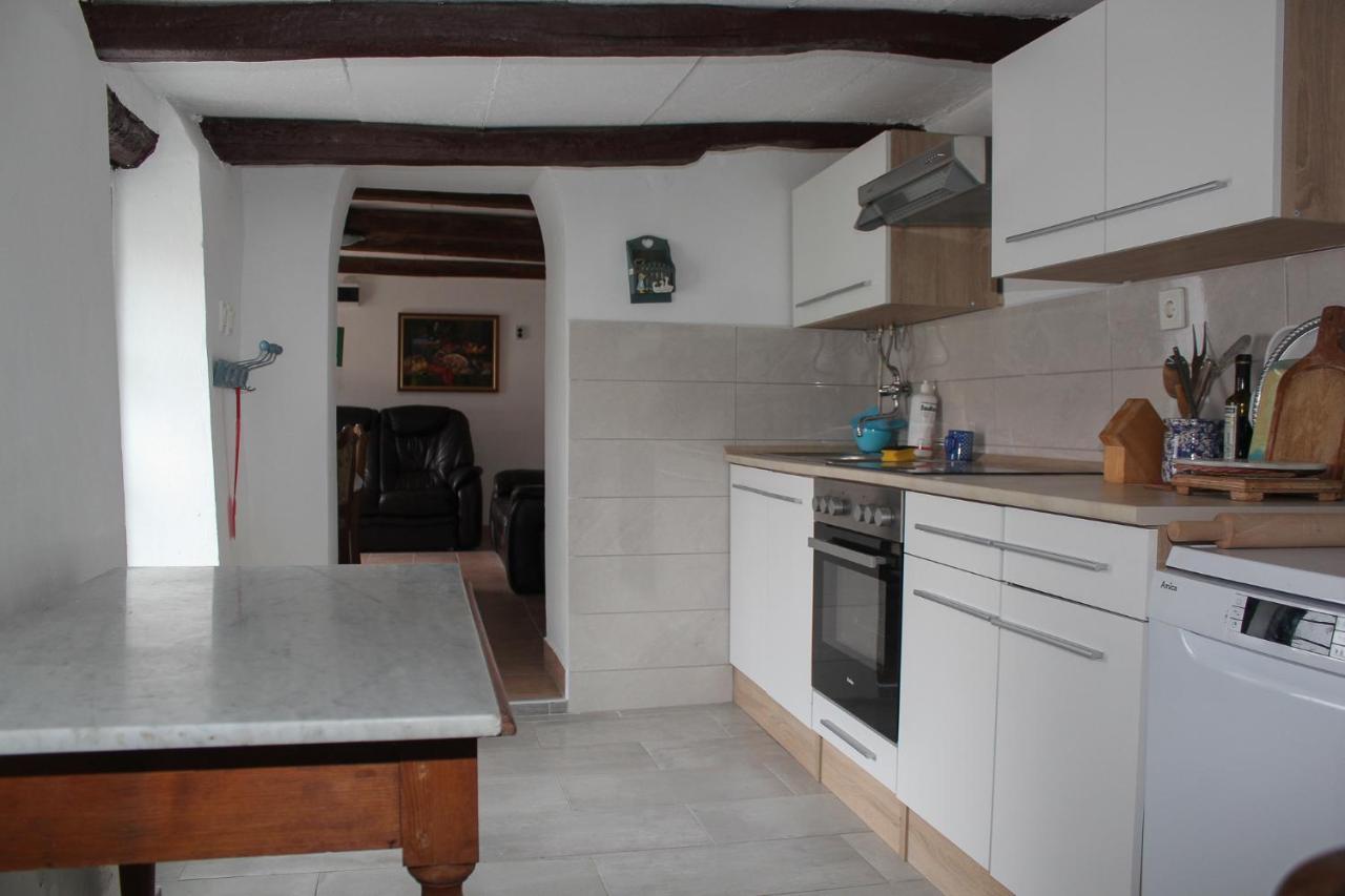 Das Blaue Haus Guesthouse - Kovacshida Bagian luar foto